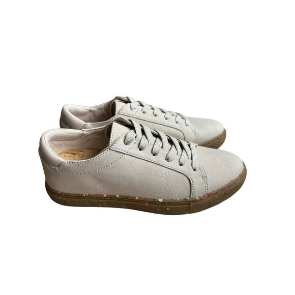 Kenneth Cole Kam Resource Women's Sneakers Color Shell  Size 5 Eu 35.5  UK 3 119 - Picture 11 of 16